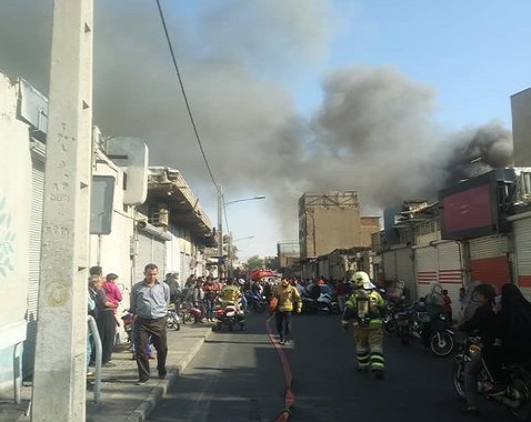 آتش گرفتن یک سوله در میدان هرندی تهران/مهار شعله های آتش ادامه دارد آتش گرفتن یک سوله در میدان هرندی تهران/مهار شعله های آتش ادامه دارد