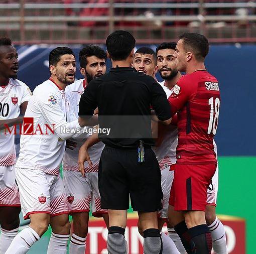 گزارش تصویری از بازی کاشیما و پرسپولیس //بماند//