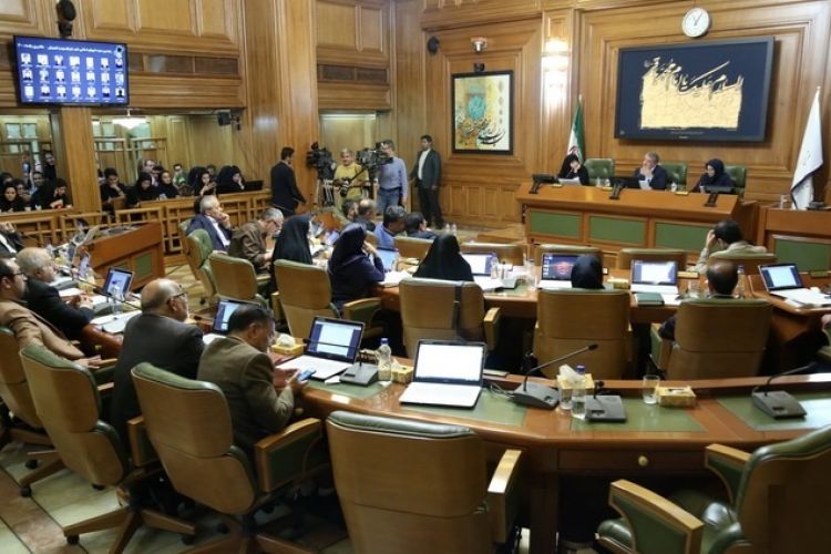 شورا به فوریت طرح کاهش پستهای شهرداری رای نداد شورا به فوریت طرح کاهش پستهای شهرداری رای نداد