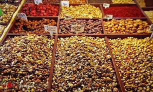458 میلیون دلار خشکبار صادر شد/ پیمان سپاری فرصتی برای دارندگان کارت های بازرگانی یک بار مصرف