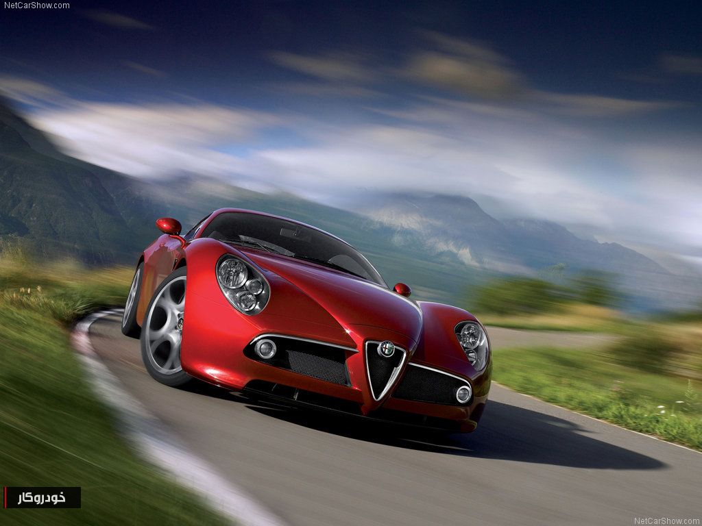 تصاویری از Alfa Romeo 8c Competizione (2007)؛ یک جاده پیما بازیگوش!