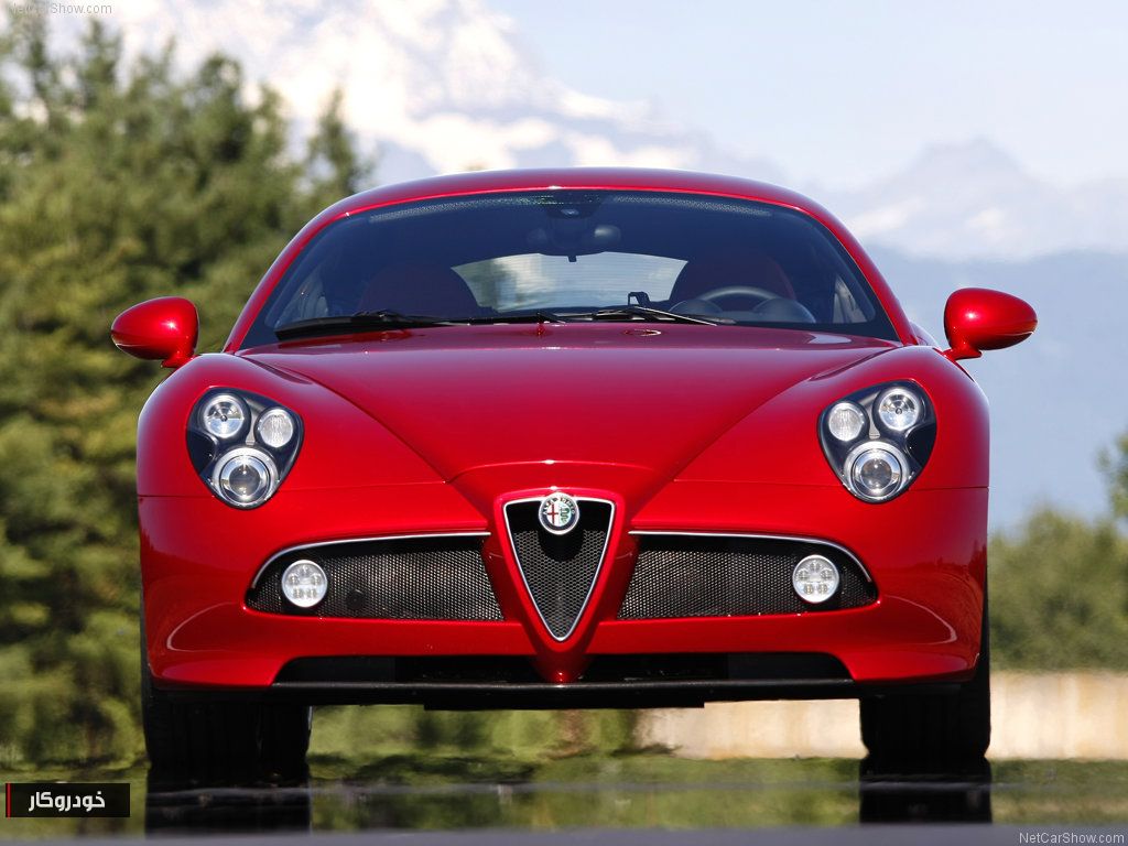 تصاویری از Alfa Romeo 8c Competizione (2007)؛ یک جاده پیما بازیگوش!