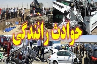 تصادف اتوبوس و تریلی در محور سمنان