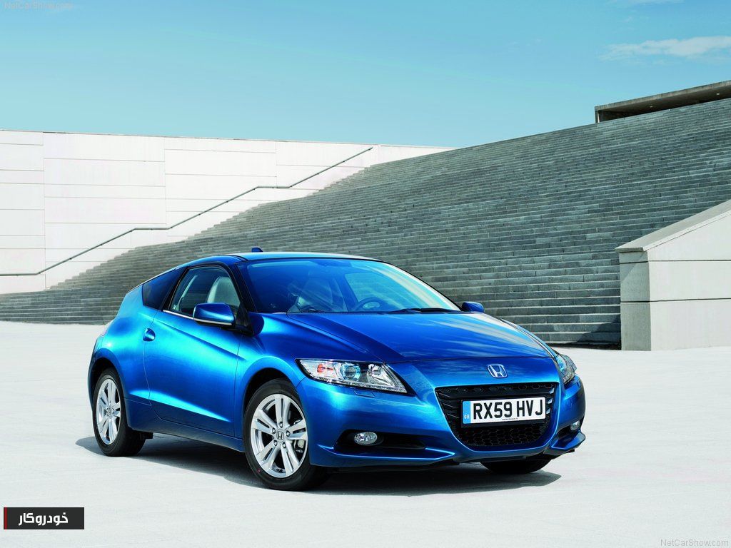 تصاویری از Honda CR-Z 2011؛ بچه لوس جاده ها! تصاویری از Honda CR-Z 2011؛ بچه لوس جاده ها!