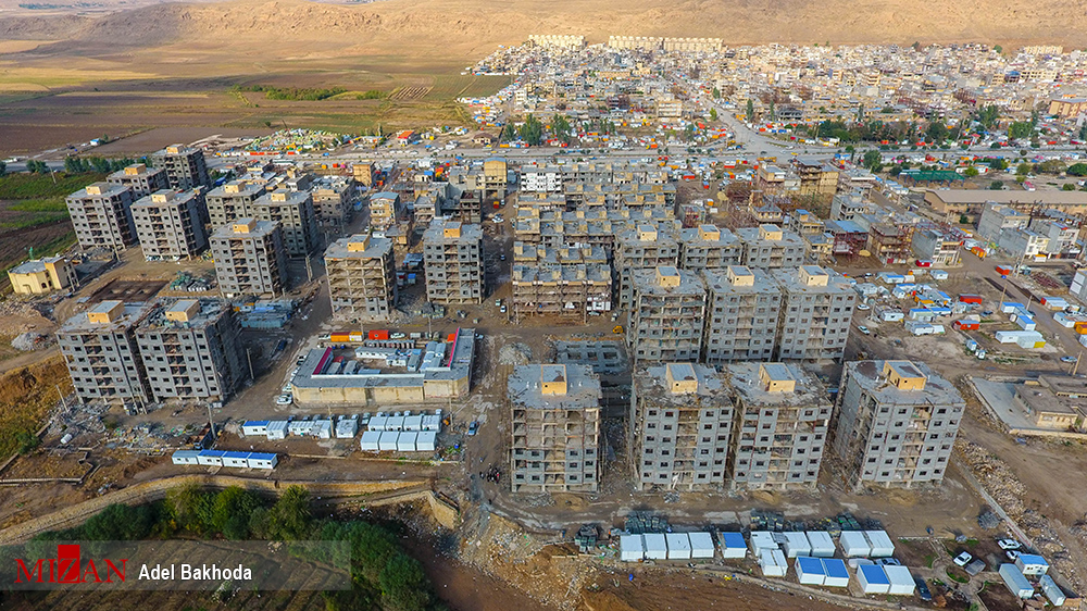 زلزله روایتی تصویری از اتفاقات روز گذشته/ نشست خبری محسنی اژهای/ کرمانشاه یکسال پس از زلزله/ آتشسوزی مهیب در یک مرکز تجاری در سن پترزبورگ