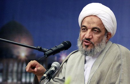 گره زدن اقتصاد کشور به مسائل هسته‌ای از ابتدا کار درستی نبود/ اقتصاد مقاومتی،تنها راه چاره است