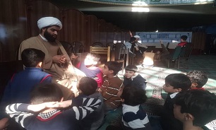 مدرسه مسجدمحور به مباحثی که دغدغه علوم روز نیست می‌پردازد