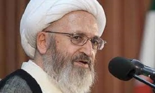 نباید بگذاریم غرب نخبگان ما را جذب کند/ بازیگری زن‌ها با کلاه گیس در صحنه تئاتر شایسته نیست