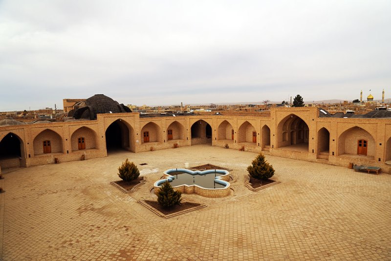 سفری زمستانی به کویر ابوزید آباد+تصاویر