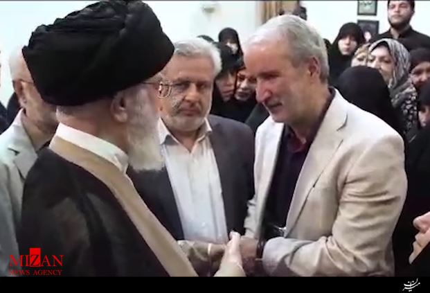 تجلیل رهبر انقلاب از مرتضی سرهنگی +فیلم تجلیل رهبر انقلاب از مرتضی سرهنگی +فیلم