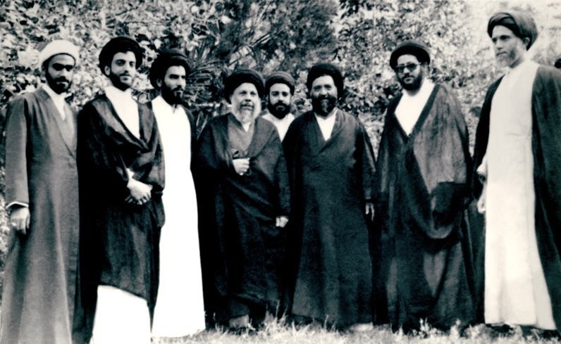 نگاهی به سوابق انقلابی،علمی، قضایی و سیاسی آیتالله هاشمی شاهرودی نگاهی به سوابق انقلابی،علمی، قضایی و سیاسی آیتالله هاشمی شاهرودی