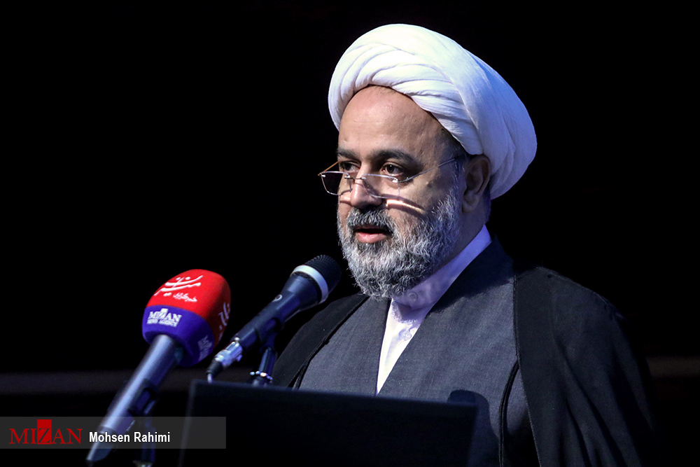 انعقاد تفاهم‌نامه همکاری مشترک با وزارت ارتباطات و فناوری اطلاعات / پیشگیری از جعل و تضمین صحت اسناد و قرارداد‌های رسمی/ هم افزایی در جهت ایجاد امکان ثبت کلیه معاملات املاک و اراضی به صورت الکترونیکی