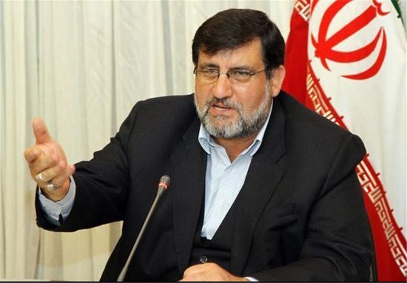 رئیس سازمان مدیریت بحران کشور پنجم دی ماه روز ملی ایمنی در برابر زلزله و کاهش اثرات بلایای طبیعی را گرامی داشت