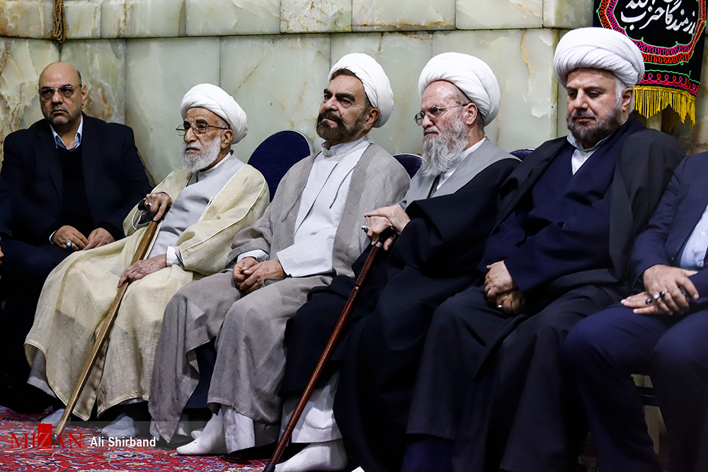 آغاز مجلس بزرگداشت آیت‌الله هاشمی‌شاهرودی در مسجد ارگ تهران + تصاویر
