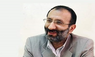 سرکشی انسان ناشی از بی نیازاندیشی و خودبزرگ بینی اوست