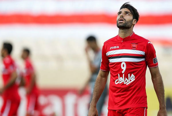 طارمی بیشتر از گذشته به پرسپولیس نزدیک شد/ خیریت بعد از جام ملت‌ها برمی‌گردد