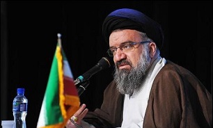حوزه و روحانیت همراه انقلاب و رهبری است