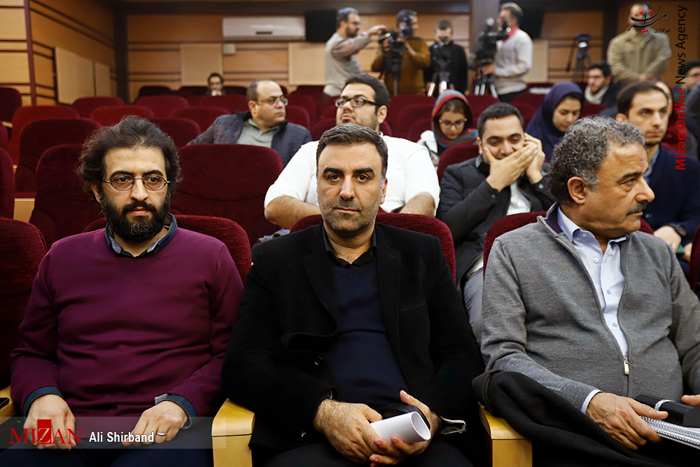 نشست سیاسی،اقتصادی انجمن اسلامی جامعه پزشکی ایران/  رونمایی از پروژه های هوشمند سازی شهرداری مشهد