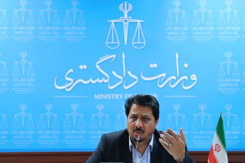 انتقال ۲۲۱ محکوم افغانی به افغانستان در مرز دوغارون