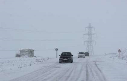 تاکید بر ایمن‎سازی راه‎ها و شناسایی نقاط حادثه‎خیز/ نواقص جاده‎ها در اسرع وقت برطرف شود/ برخورد شدید با عوامل تصادفات ساختگی