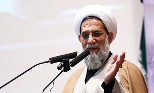 FATF مثل کاپیتولاسیون یک لایحه استعماری است/ نیروهای انقلابی اجازه بازگشت آمریکا از پنجره FATF به ایران را نمی‌دهند