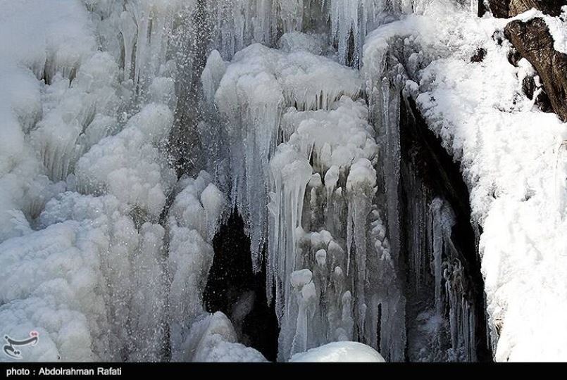آبشار گنجنامه همدان را در زمستان ببینید +تصاویر آبشار گنجنامه همدان را در زمستان ببینید +تصاویر