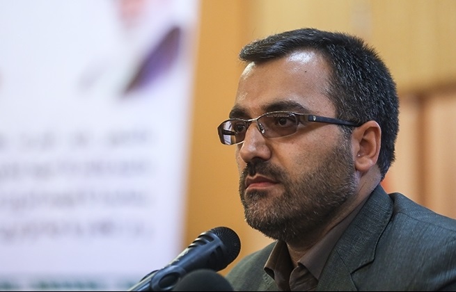 آمریکا تاکتیک‌های میدانی خود را در شیوه دشمنی با ایران عوض کرده است/ بازار 80 میلیونی ایران منجی آمریکای در حال ورشکستگی