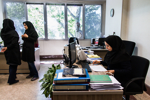 راهکارهای کنترل وزن در بانوان شاغل