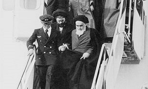 بازخوانی سخنرانی امام امت در فرودگاه مهرآباد