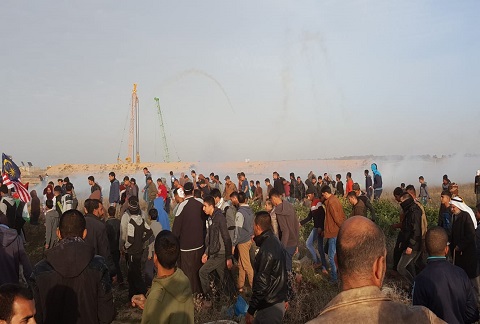۹۸ غیرنظامی در چهل و پنجمین راهپیمایی بازگشت زخمی شدند+ تصاویر ۹۸ غیرنظامی در چهل و پنجمین راهپیمایی بازگشت زخمی شدند+ تصاویر