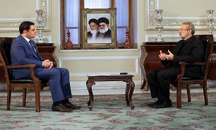 ایران پایگاه نظامی در سوریه ندارد/ اسرائیل اگر جرات دارد، ایران را بزند/ پشیمانی آمریکا برای خروج از سوریه/ آمریکا به ایران حمله کند، ویلچری می‌شود