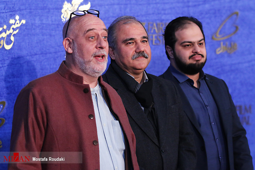 حضور علی مصفا وعوامل فیلم روزهای نارنجی روی فرش قرمز