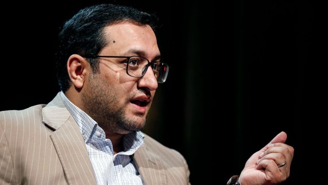 تکرار تقریبا هیچ