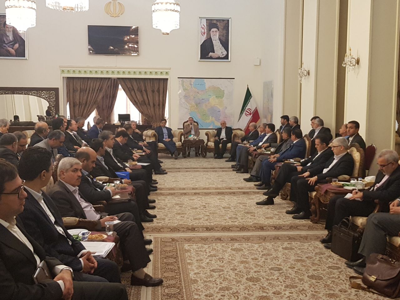 فعالیت صادرکنندگان ایرانی از طریق بانکهای عراقی فراهم شد
