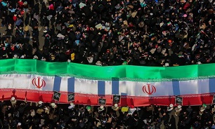 جامعه مدرسین؛ آحاد ملت را به حضور یکپارچه و یک صدا در راهپیمایی ۲۲ بهمن دعوت کرد