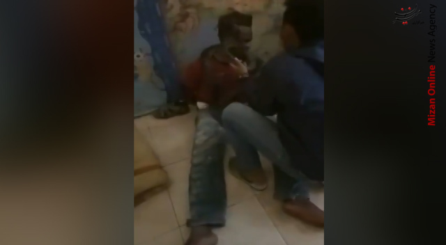 اعتراف گرفتن با مار زنده! اعتراف گرفتن با مار زنده!