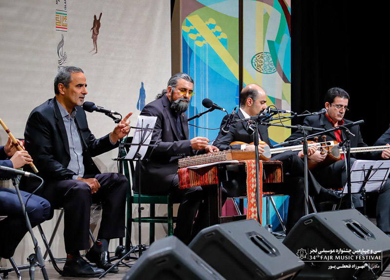 قطعات « ای ایران ای مرز پر گهر» ، « گل پونه » در سالن ها طنین انداز شد/بهنام بانی به تهران سلام کرد قطعات « ای ایران ای مرز پر گهر» ، « گل پونه » در سالن ها طنین انداز شد/بهنام بانی به تهران سلام کرد