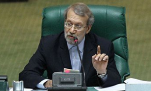لاریجانی: دولت پاکستان باید پاسخگوی حادثه تروریستی سیستان و بلوچستان باشد
