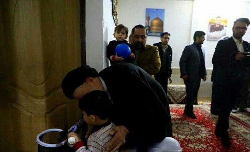 حضور نماینده ولی فقیه در جشن تولد فرزند شهید مدافع حرم