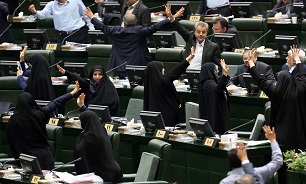 لطفا منتشر شود/مجوز مجلس به دولت برای انتشار ۱۵۰ هزار میلیارد ریال اسناد خزانه و اوراق مالی اسلامی