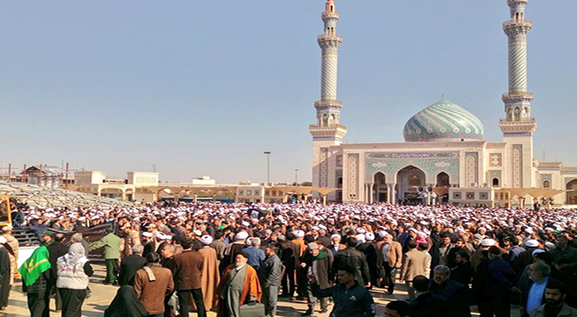 مراسم تشییع پیکر آیت الله مومن