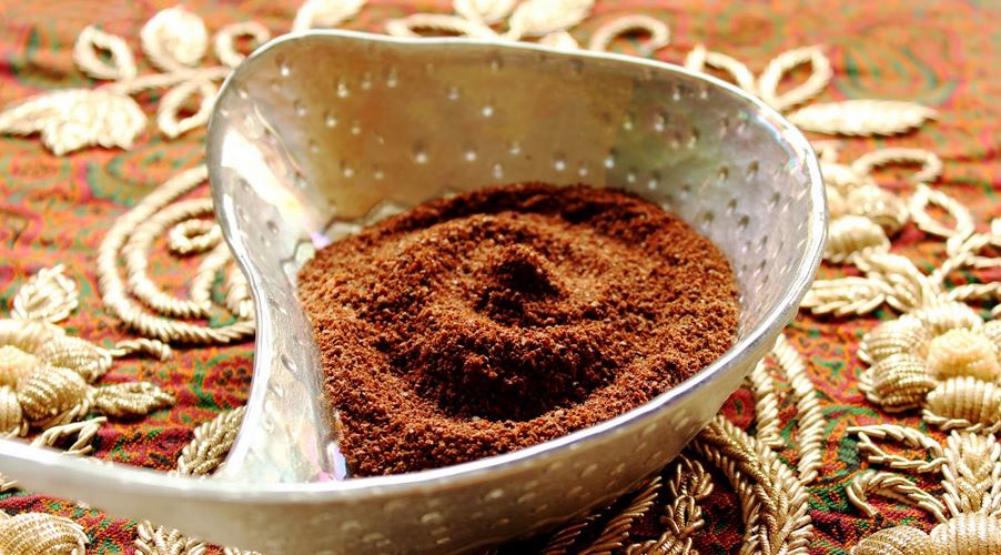 هر یک از اجزای سفره هفت سین چه معنایی میدهد؟ /////عید هر یک از اجزای سفره هفت سین چه معنایی میدهد؟ /////عید