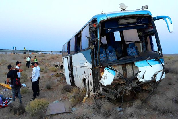 جزئیات دو حادثه اتوبوس اعلام شد