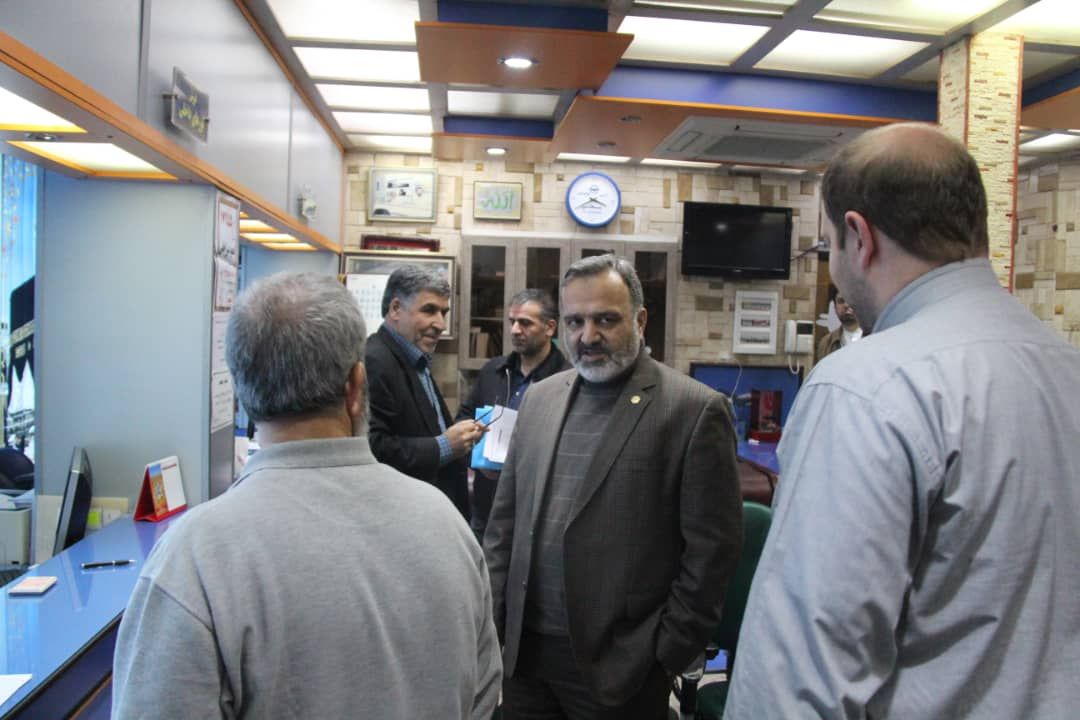 بازدید رئیس سازمان حج و زیارت از روند ثبت نام در کاروانهای حج ۹۸