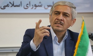 اتونشر24/تمهیدات لازم در مقابله با تحریم‌ها در بخش سلامت از دوسال پیش مد نظر بوده است