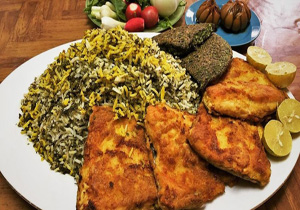 عید//// سبزی پلو با ماهی؛ غذای شب عید اهالی مازندران