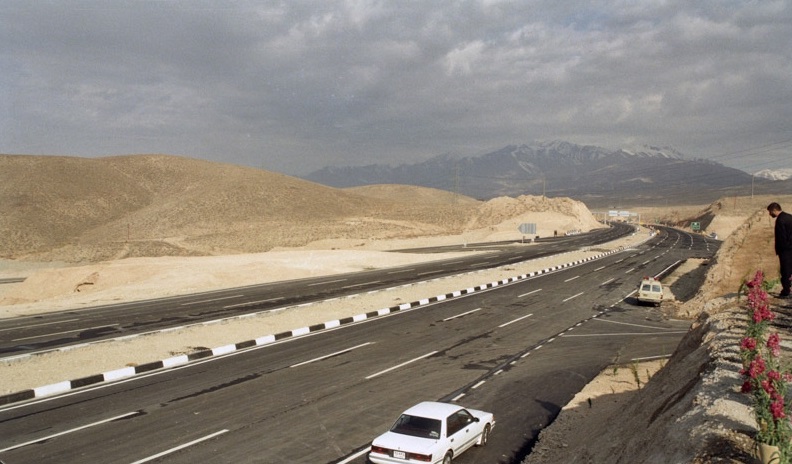 اسفند ۱۳۷۳ افتتاح بزرگراه شهید بابایی+ تصاویر