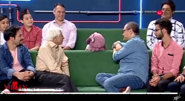ناراحتی جناب خان برای تمسخر کردنش