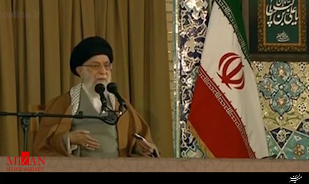 بیانات رهبر انقلاب در جمع زائران و مجاوران حرم مطهر رضوی بیانات رهبر انقلاب در جمع زائران و مجاوران حرم مطهر رضوی
