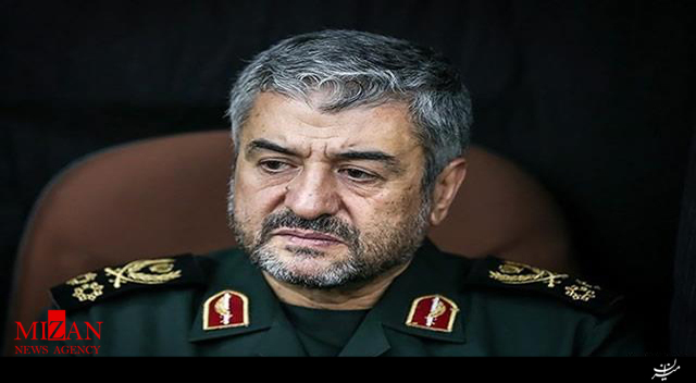بازدید فرمانده کل سپاه پاسداران از منطقه سیل زده گلستان